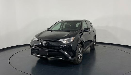 Toyota • RAV4