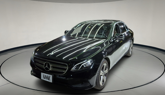 Mercedes Benz • Clase E