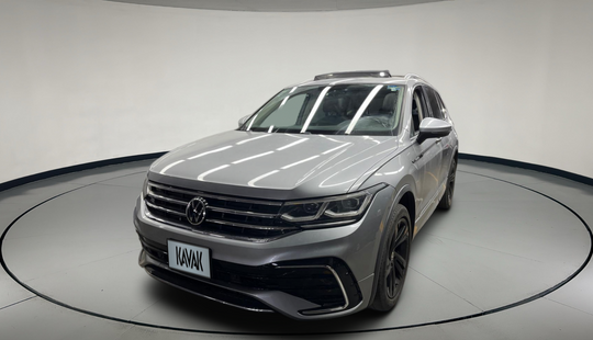 Volkswagen • Tiguan