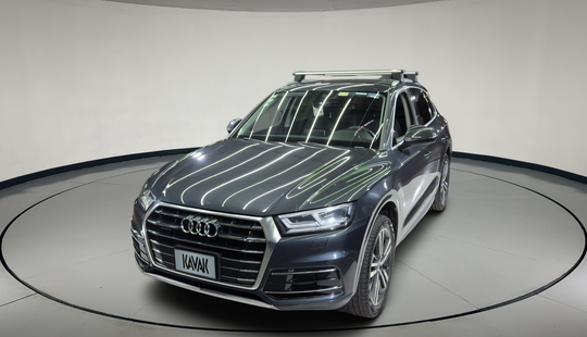 Audi • Q5