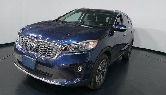 Kia • Sorento