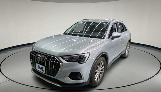 Audi • Q3