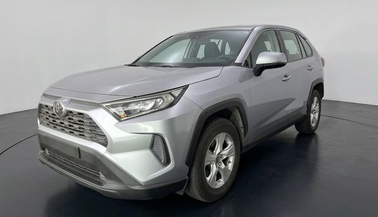 Toyota • RAV4