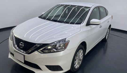 Nissan • Sentra