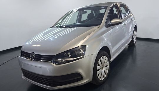 Volkswagen • Polo