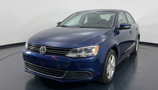 Volkswagen • Jetta