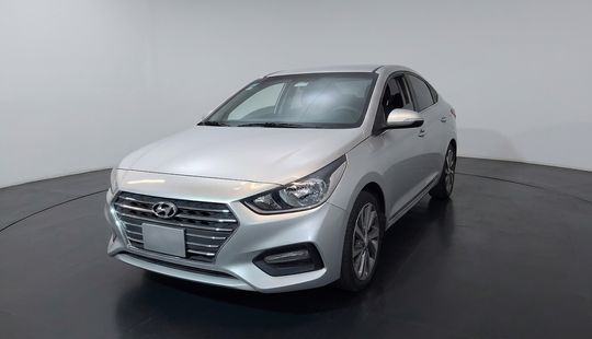 Hyundai • Accent