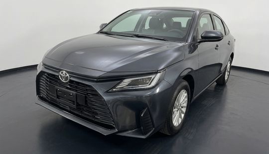 Toyota • Yaris
