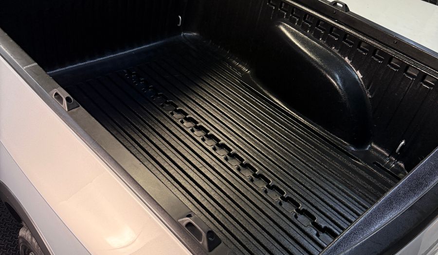 Volkswagen Saveiro 1.6 ROBUST CABINA SENCILLA Pickup 2023