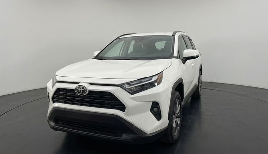 2022 • 86,058 km • Automático