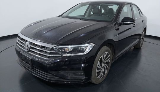 Volkswagen • Jetta