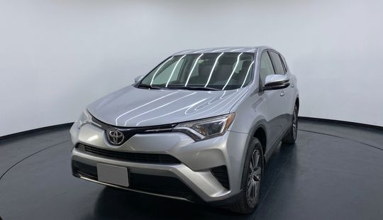 Toyota • RAV4