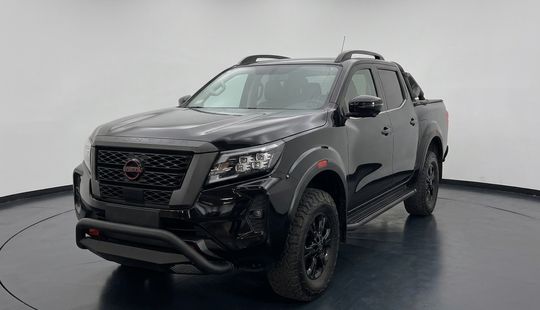 Nissan • Frontier