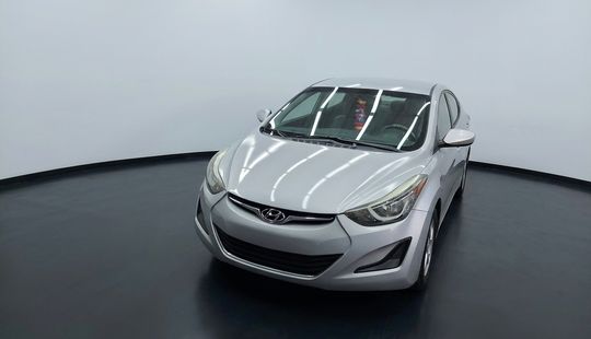 Hyundai • Elantra