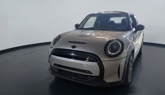 Mini • Cooper