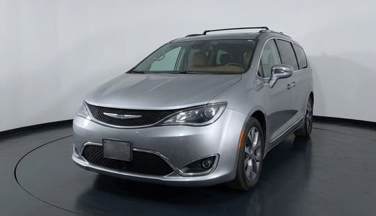 Chrysler • Pacifica
