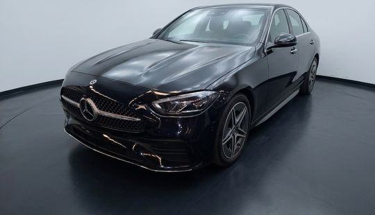 Mercedes Benz • Clase C