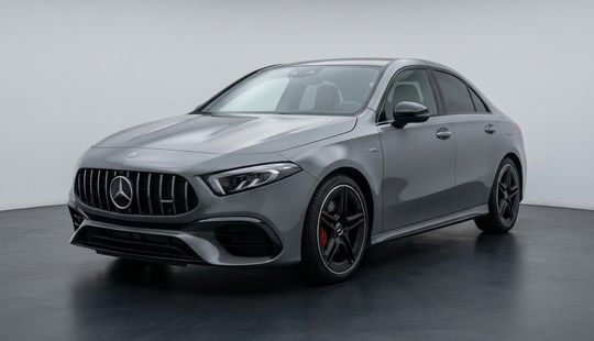 Mercedes Benz • Clase A