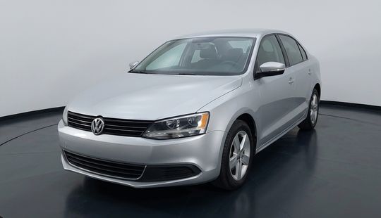 Volkswagen • Jetta