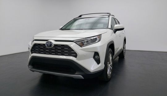 Toyota • RAV4