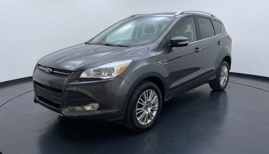 Ford • Escape