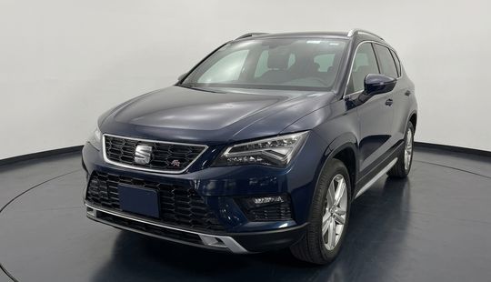 2020 • 105,931 km • Automático