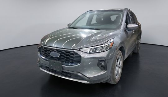 Ford • Escape