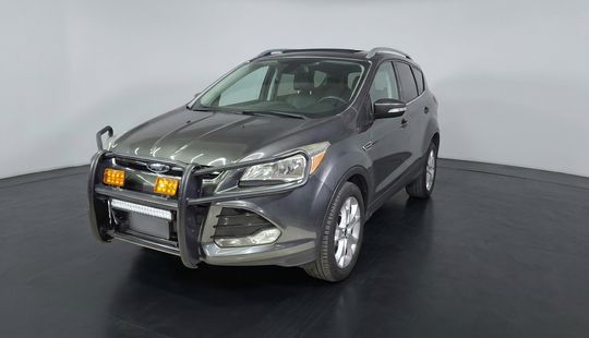 Ford • Escape