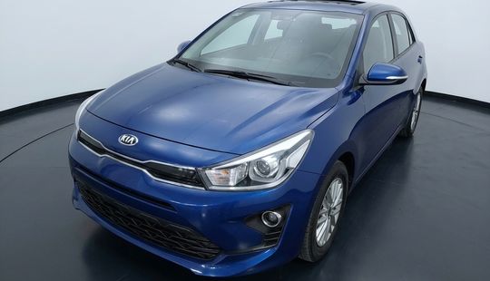 Kia • Rio