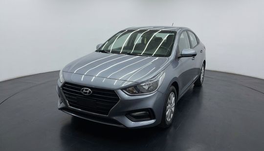 Hyundai • Accent