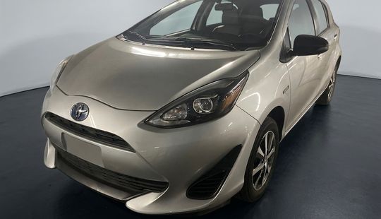 Toyota • Prius C