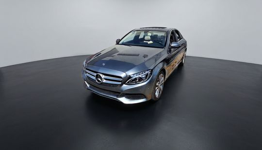 Mercedes Benz • Clase C