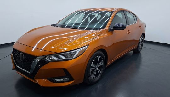 Nissan • Sentra