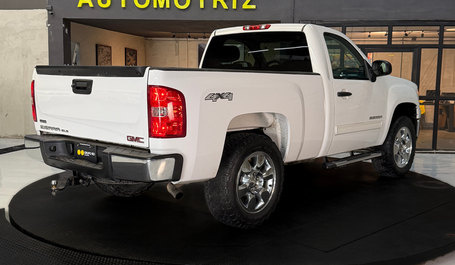 Gmc Sierra 5.3 4X4 REG CAB A Pickup 2011