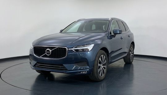2023 • 28,024 km • Automático