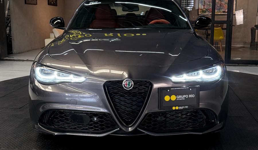 Alfa Romeo Giulia 2.0 SPRINT AUTO Sedan 2024