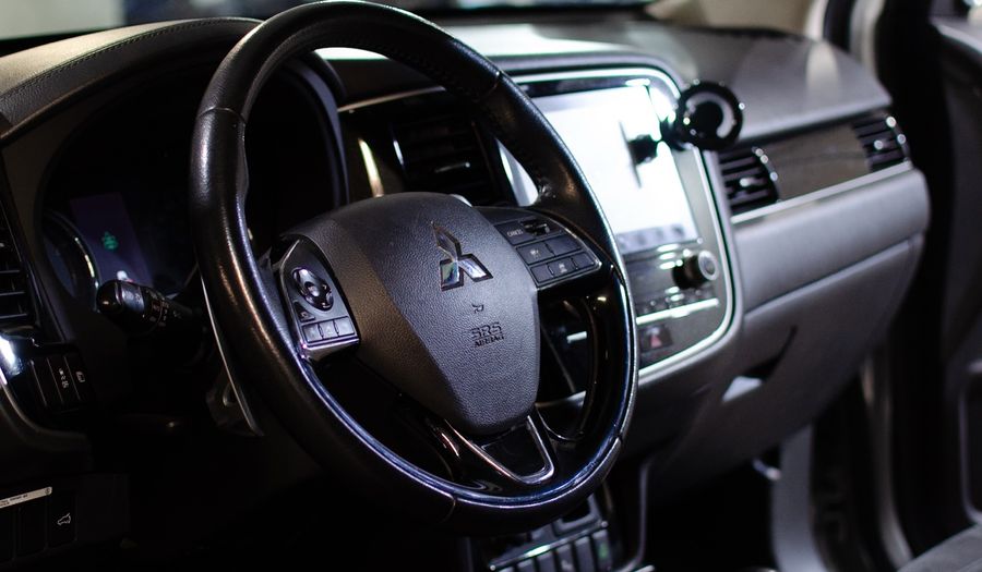 Mitsubishi Outlander 2.4 LIMITED CVT Suv 2020