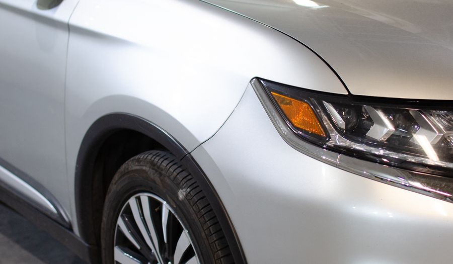 Mitsubishi Outlander 2.4 LIMITED CVT Suv 2020