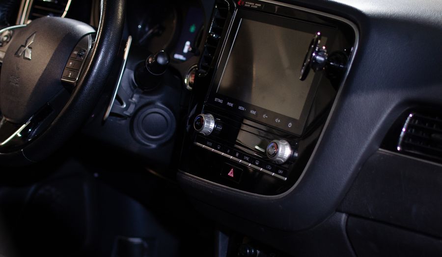Mitsubishi Outlander 2.4 LIMITED CVT Suv 2020