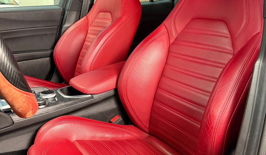 Alfa Romeo Giulia 2.0 SPRINT AUTO Sedan 2024