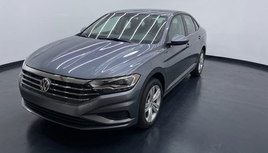 Volkswagen • Jetta