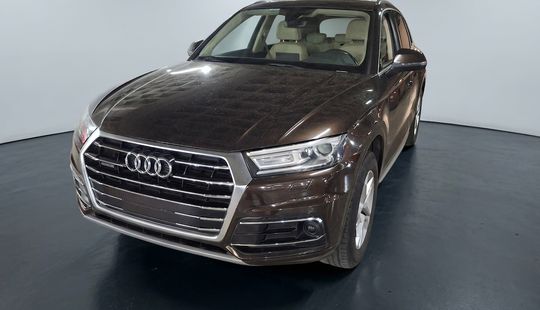 Audi • Q5