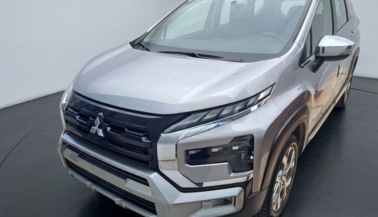 Mitsubishi • Xpander