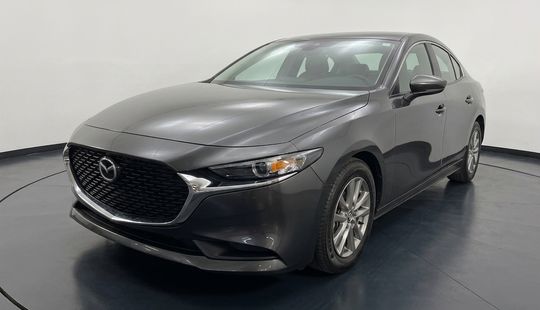 Mazda • Mazda 3