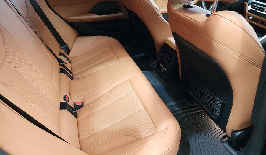Bmw I4 BEV 84KWH M50 AUTO Hatchback 2024