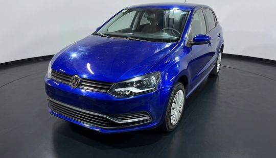 Volkswagen • Polo