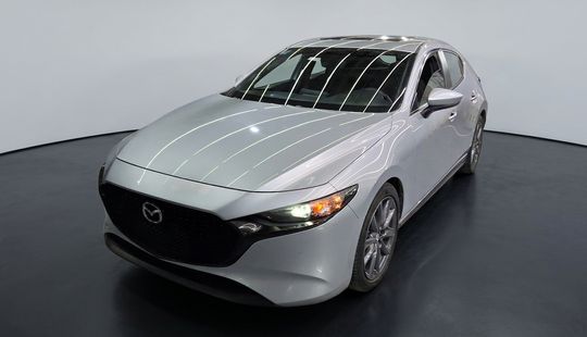 Mazda • Mazda 3