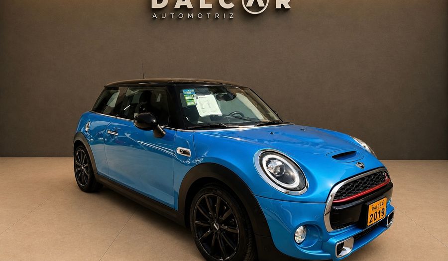 Mini Cooper S 2.0 COOPER CHILI DCT Hatchback 2019