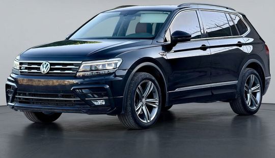 Volkswagen • Tiguan
