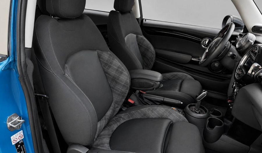 Mini Cooper S 2.0 COOPER CHILI DCT Hatchback 2019